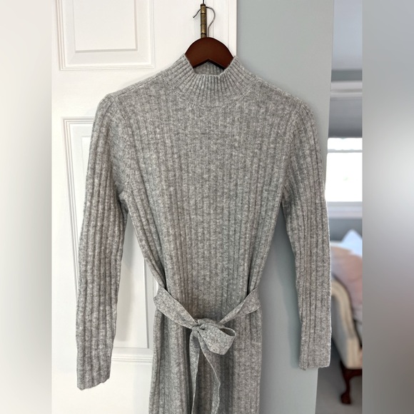 LOFT Sweater Dress - Picture 3 of 6